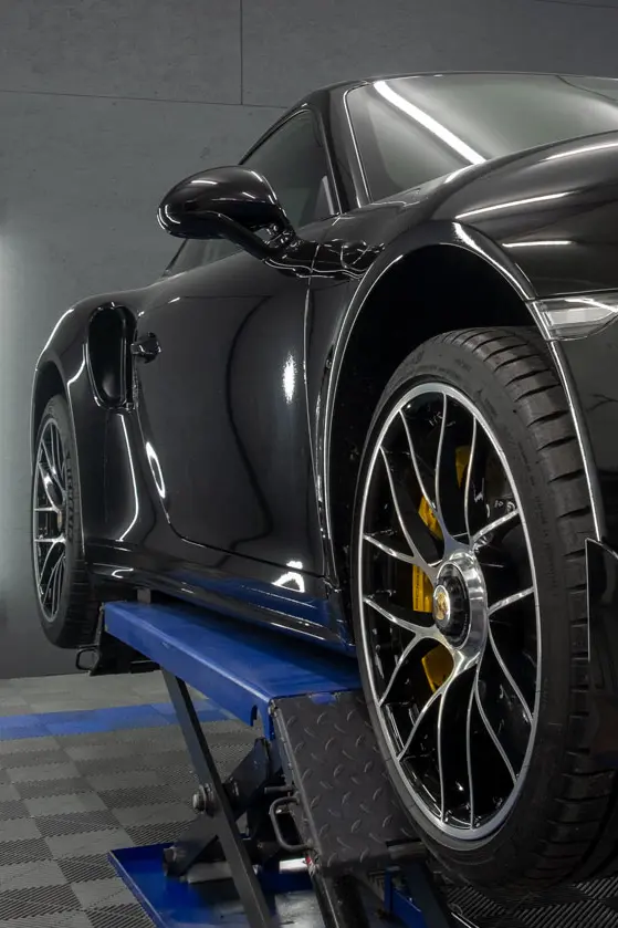 Porsche 992 Turbo S protégée par un traitement céramique complet 5 ans